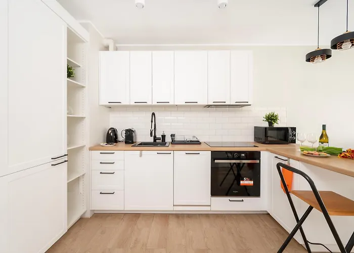 Hideaway Apartment - Terrace With Garden & Parking- By Rentujemy