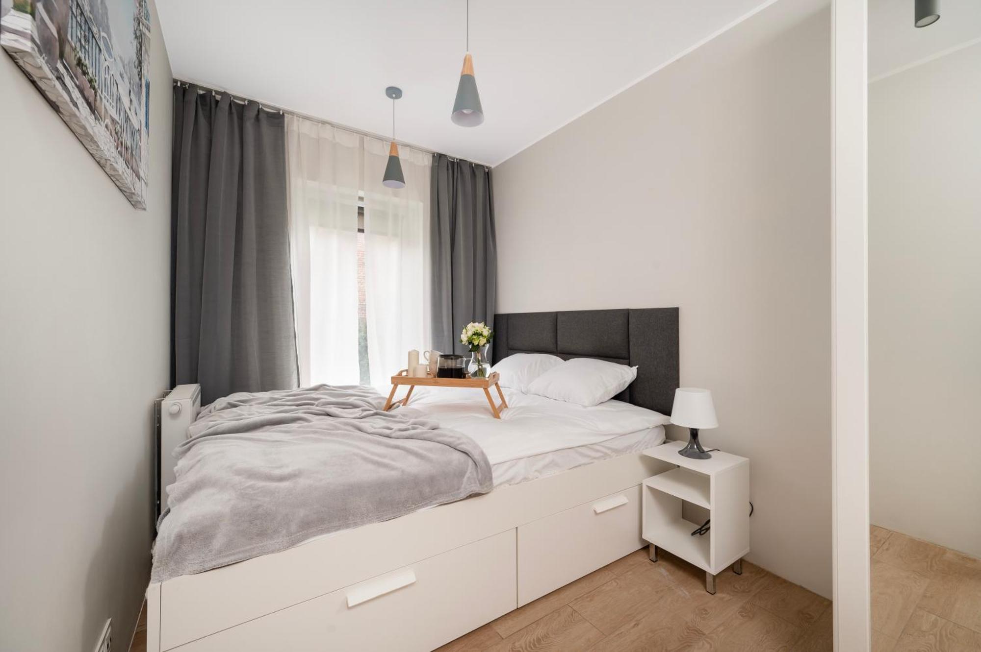 Hideaway - Terrace With Garden & Parking- By Rentujemy Apartment *